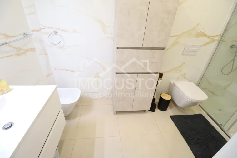 Apartamento T2 para Arrendamento férias em Monte Gordo Foto 15