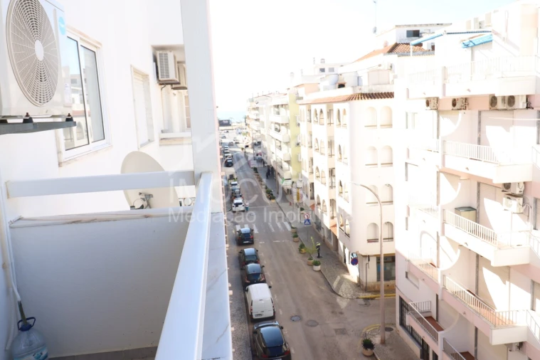 Apartamento T2 para Arrendamento férias em Monte Gordo Foto 1