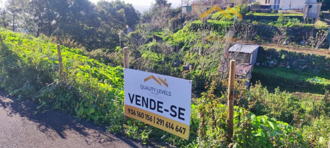 Terreno para Venda em Camacha Foto 5