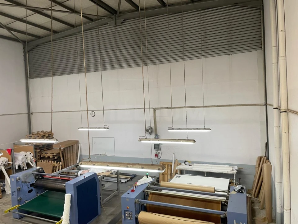 Armazém para Venda em Antas e Abade de Vermoim Foto 14