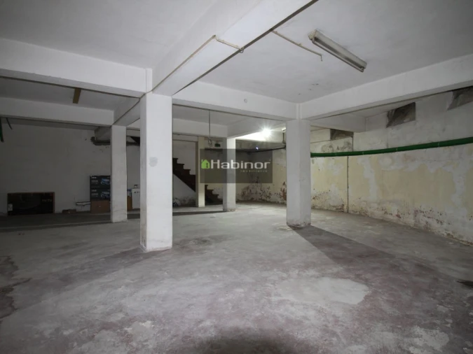 Loja para Arrendamento em Santa Maria Maior e Monserrate e Meadela Foto 1