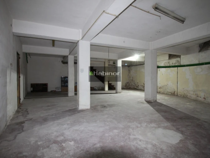 Loja para Arrendamento em Santa Maria Maior e Monserrate e Meadela Foto 5