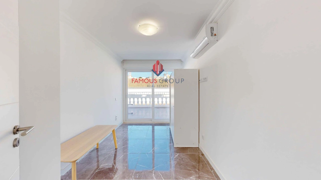 Apartamento T2 para Venda em Silves Foto 15