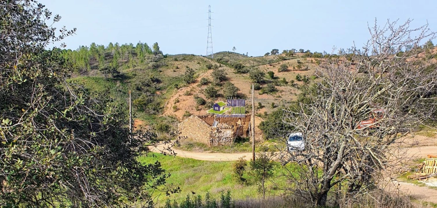 Moradia para Venda em São Bartolomeu de Messines Foto 5