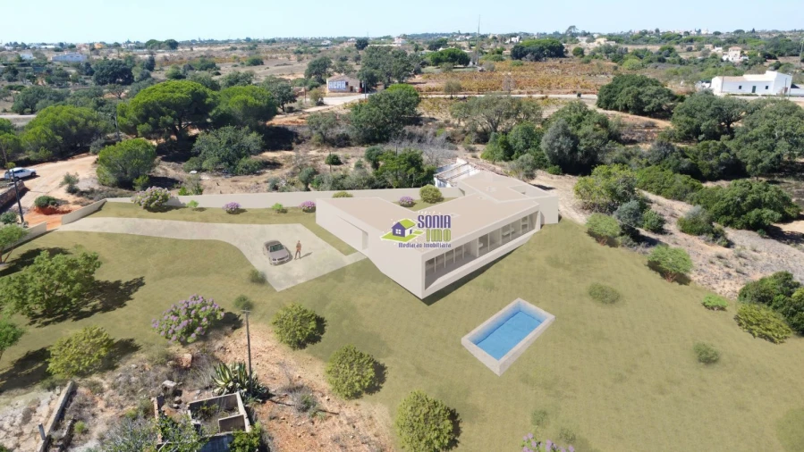 Moradia T3 para Venda em Armação de Pera Foto 4