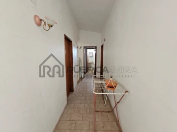 Moradia T8 para Venda em Quarteira