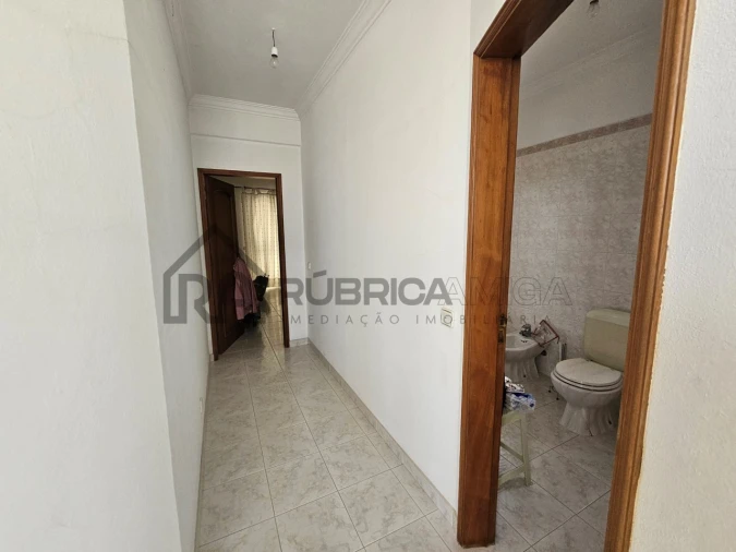 Moradia T8 para Venda em Quarteira Foto 64
