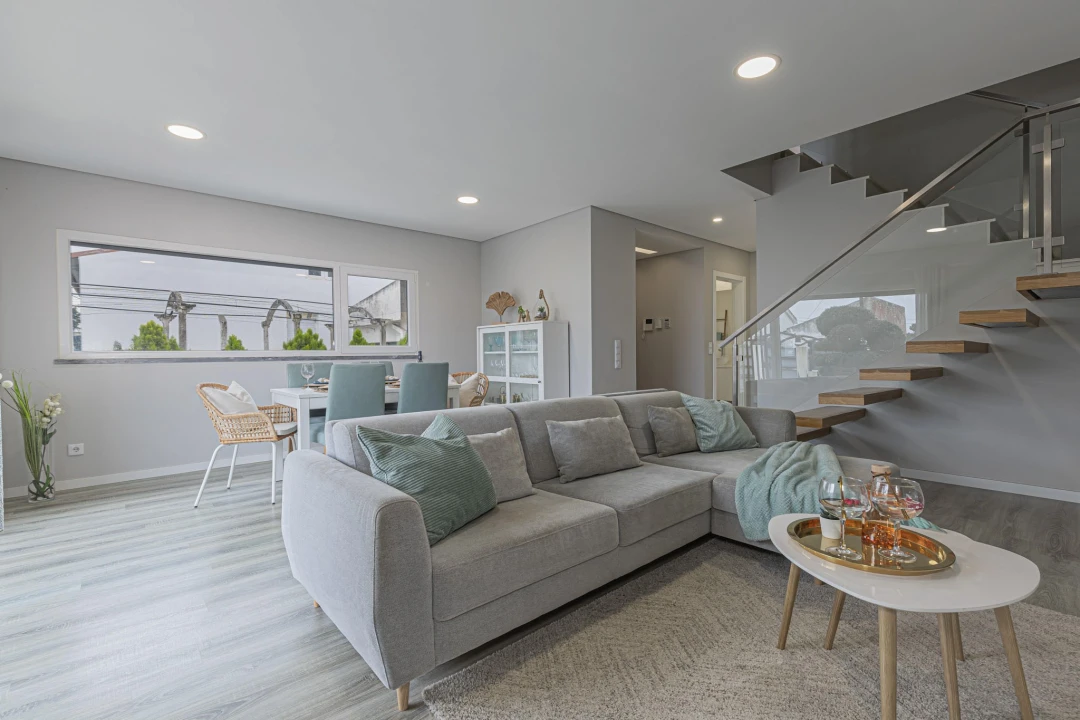 Moradia T4 para Venda em Fernao Ferro Foto 34