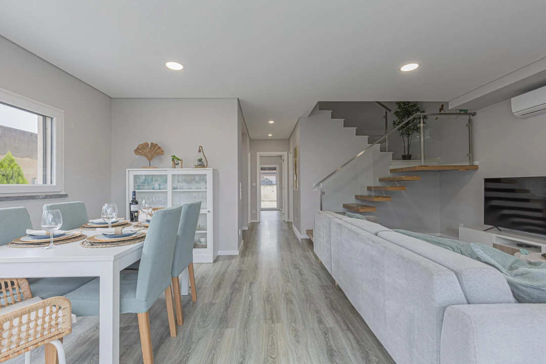 Moradia T4 para Venda em Fernao Ferro Foto 30