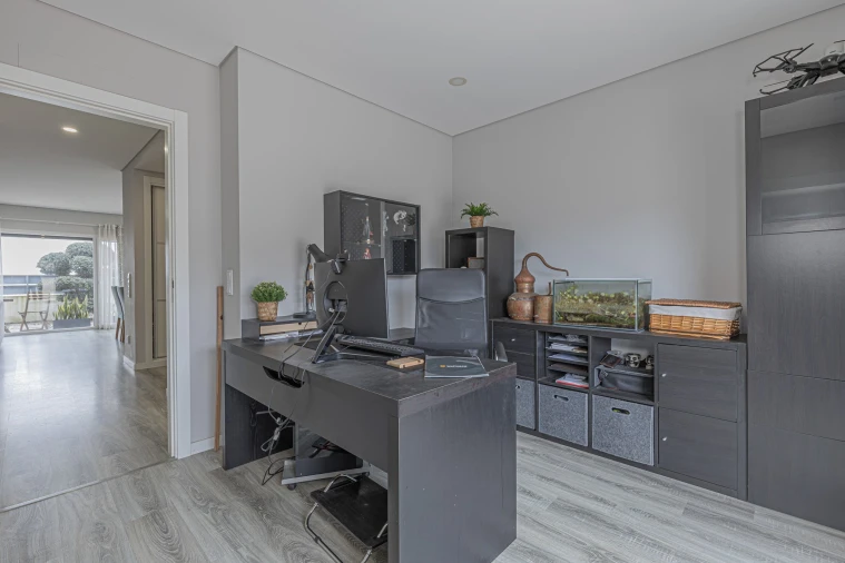 Moradia T4 para Venda em Fernao Ferro Foto 42