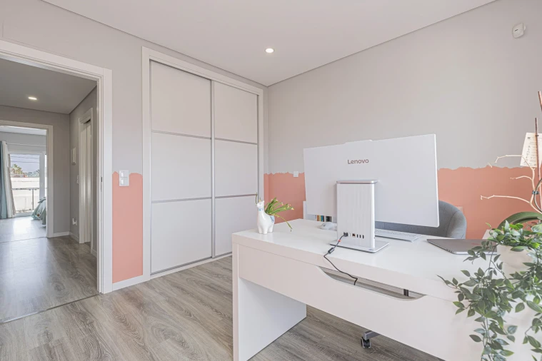 Moradia T4 para Venda em Fernao Ferro Foto 38