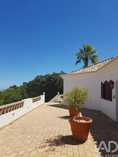 Moradia T7 para Venda em Faro (Sé e São Pedro)