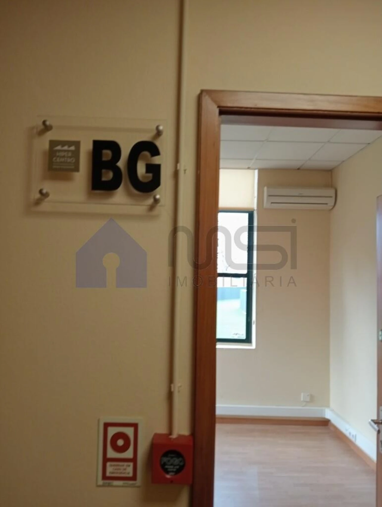 Escritório para Arrendamento em Paranhos Foto 4