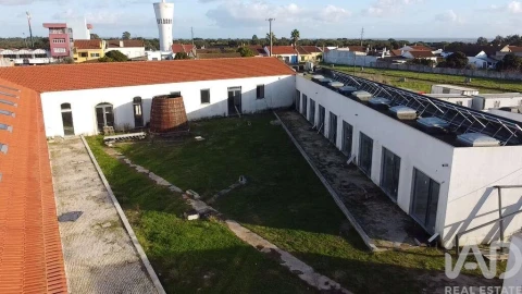 Loja para Venda em Vila Chã de Ourique