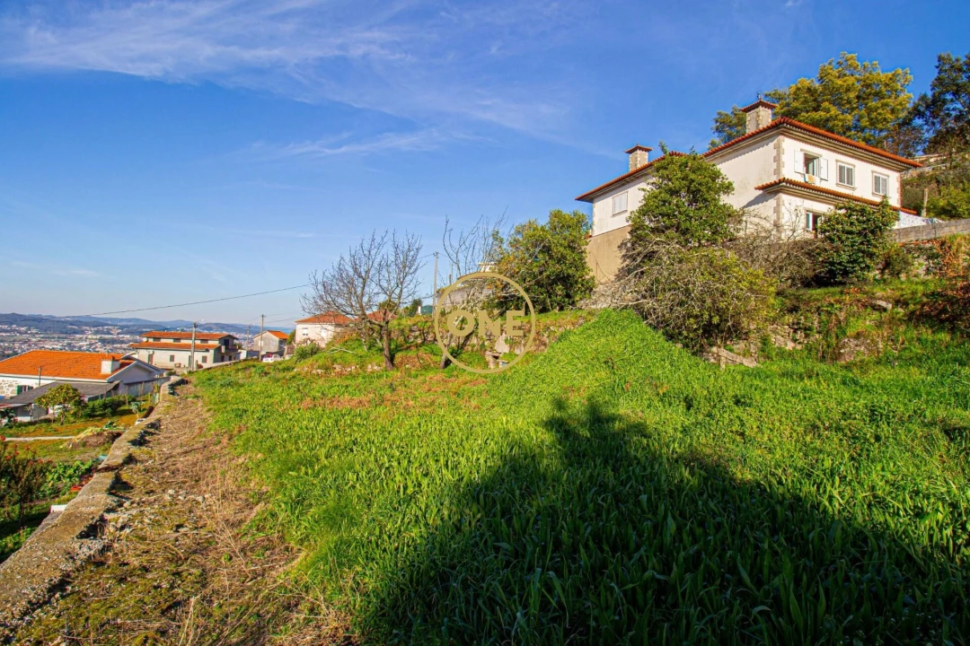 Terreno para Venda em Rebordões Foto 4