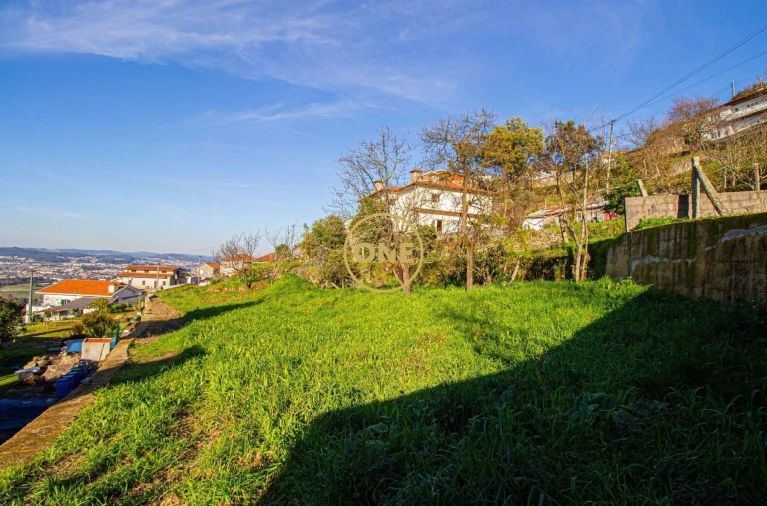 Terreno para Venda em Rebordões Foto 7