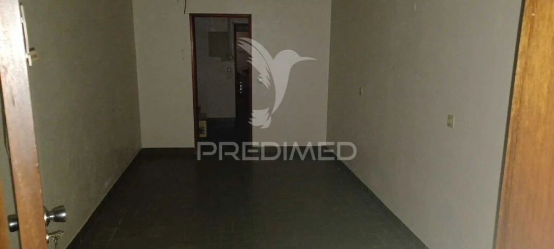 Prédio para Venda em Ribeira de Nisa e Carreiras Foto 4
