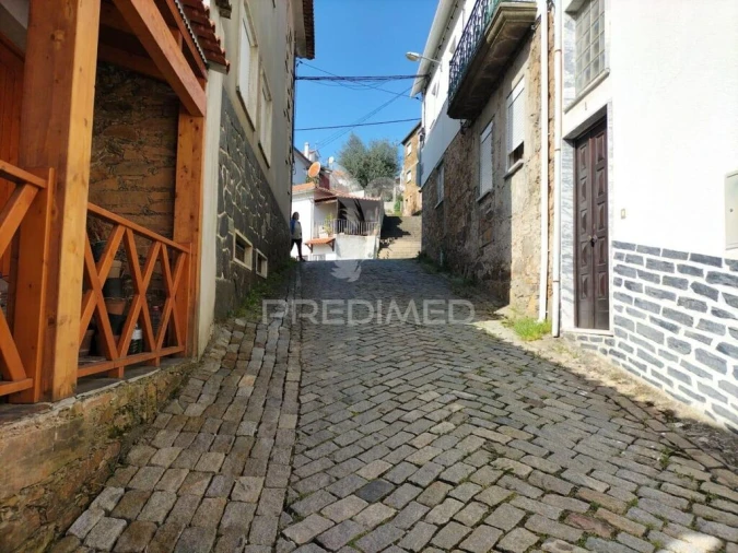 Moradia T9 para Venda em Aldeia de São Francisco de Assis Foto 4