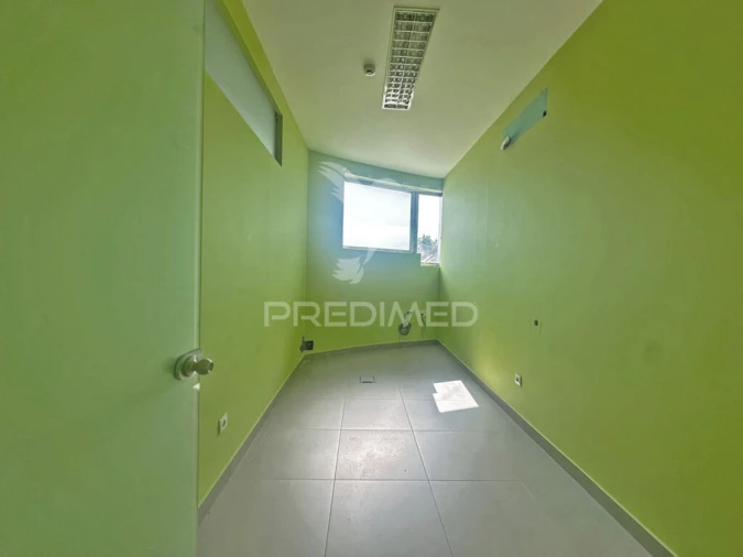 Loja para Venda em Vila Caiz Foto 5