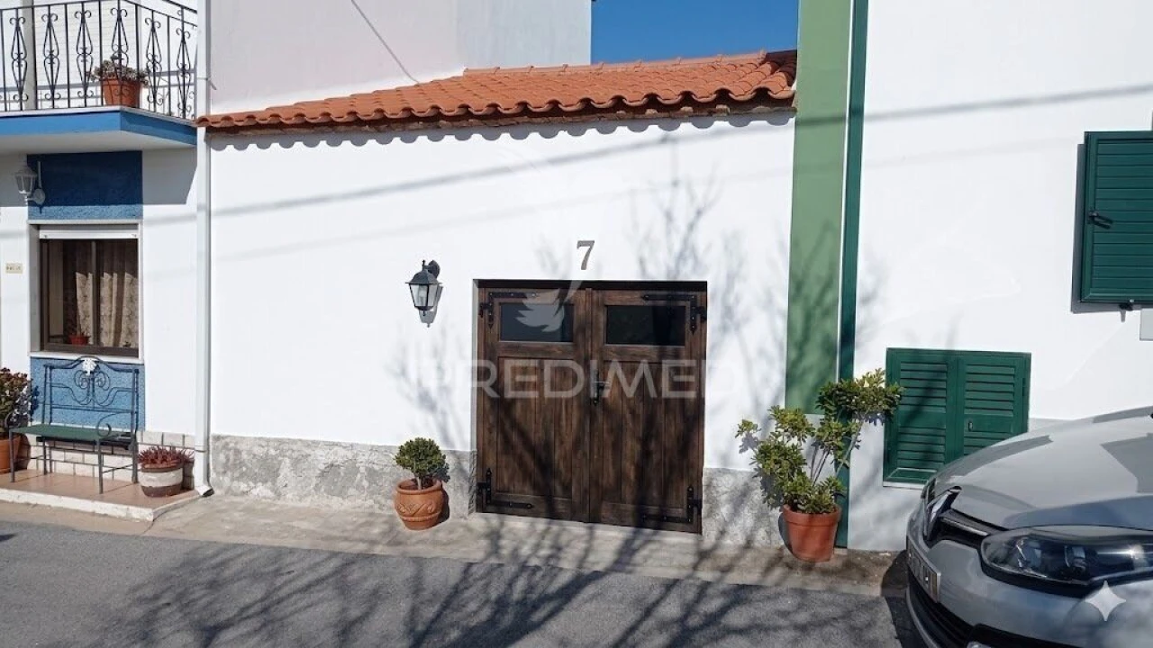 Moradia para Venda em Comenda Foto 1