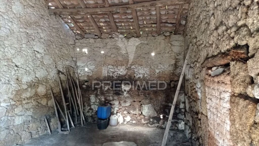 Moradia para Venda em Comenda Foto 7