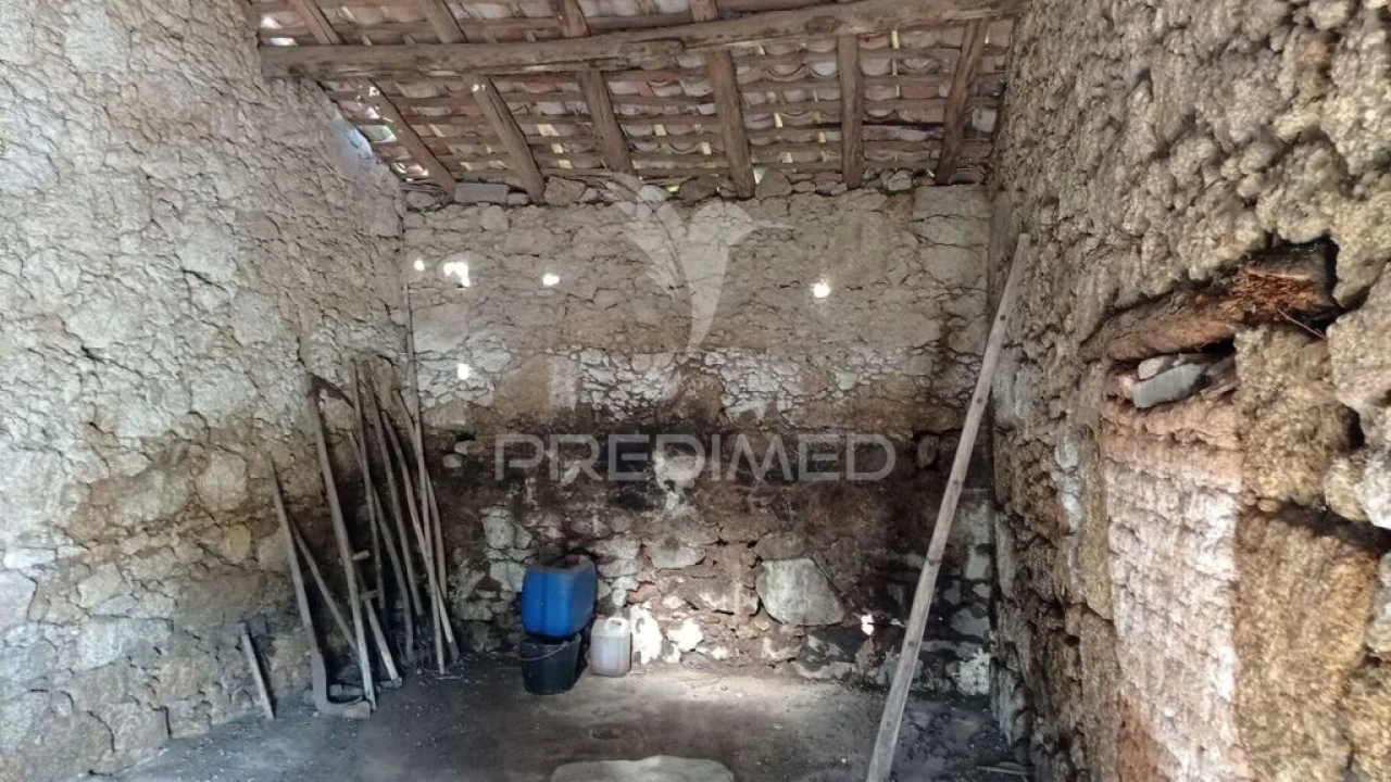 Moradia para Venda em Comenda Foto 12