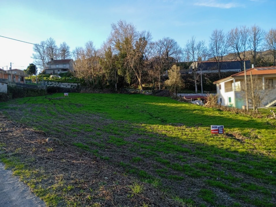 Terreno para Venda em Cantelães Foto 17