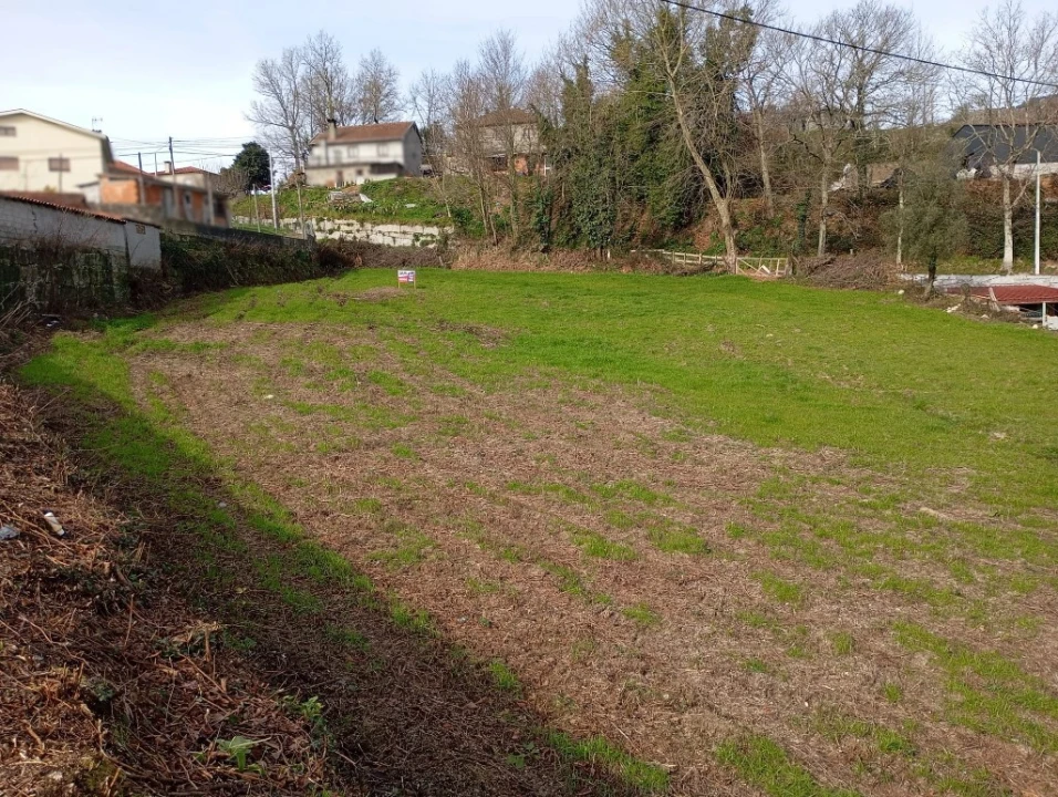 Terreno para Venda em Cantelães Foto 1