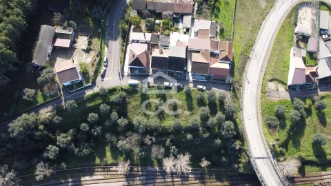 Terreno para Venda em Souselas e Botão