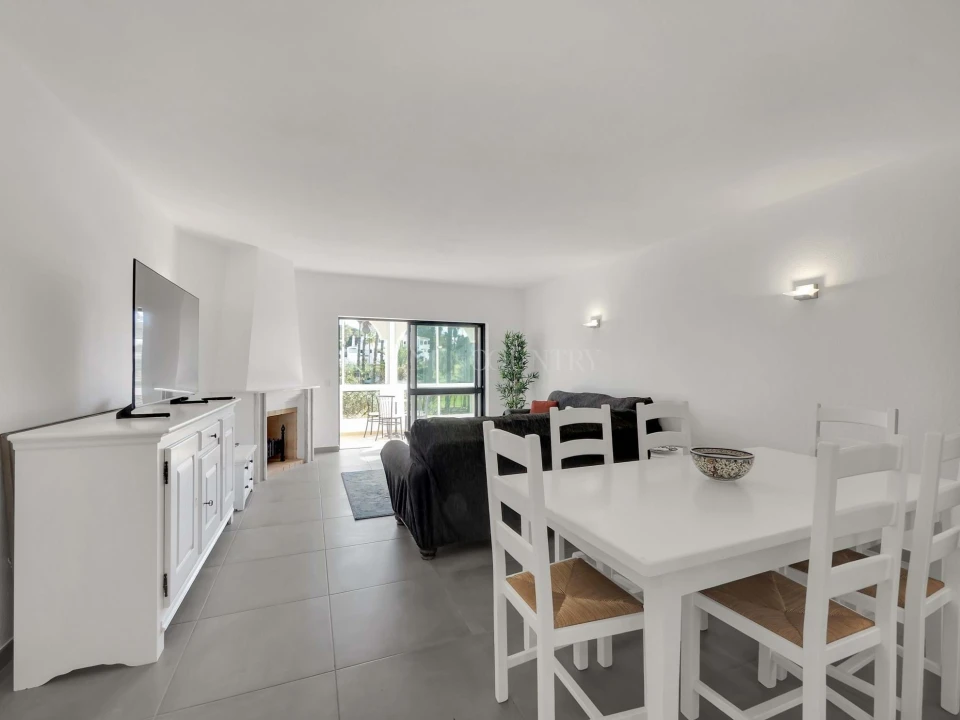 Apartamento T2 para Venda em Lagoa e Carvoeiro Foto 6
