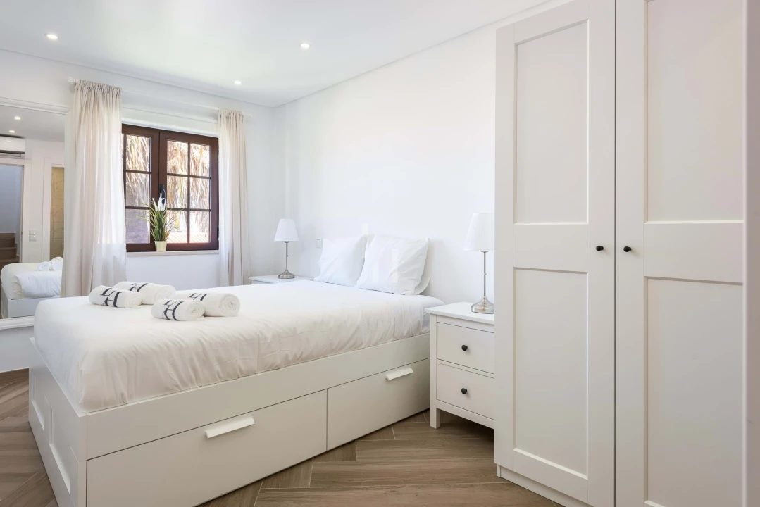 Apartamento T2 para Arrendamento férias em Quarteira Foto 21