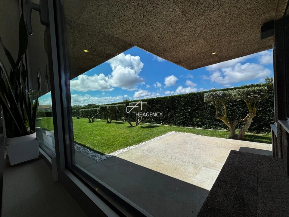 Moradia T5 para Venda em Gaeiras Foto 28