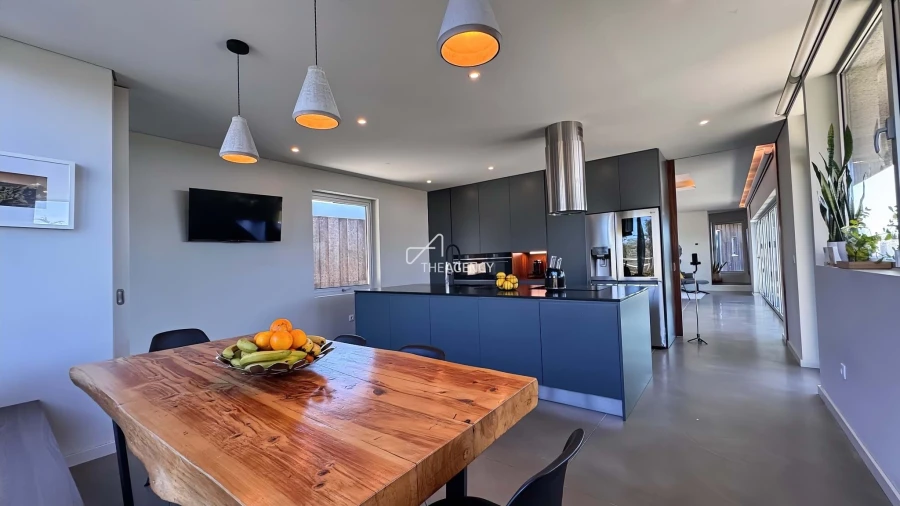 Moradia T5 para Venda em Gaeiras Foto 17