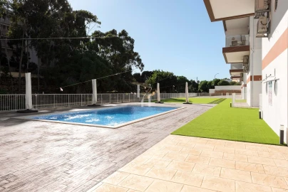 Apartamento T3 para Venda em Albufeira e Olhos de Água