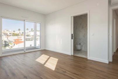 Apartamento T3 para Venda em Albufeira e Olhos de Água