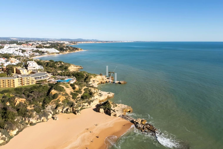 Apartamento T3 para Venda em Albufeira e Olhos de Água Foto 25