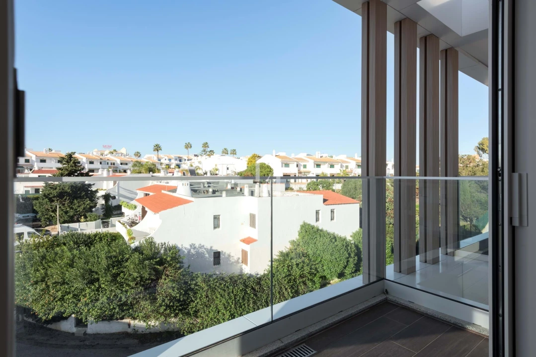Apartamento T3 para Venda em Albufeira e Olhos de Água Foto 13