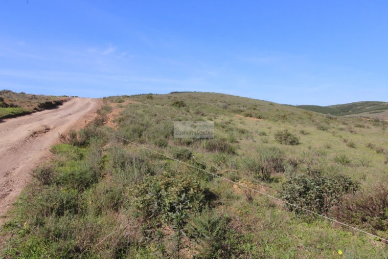 Terreno para Venda em Budens Foto 11