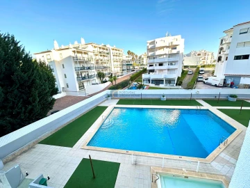 Apartamento T1 para Venda em Albufeira e Olhos de Água