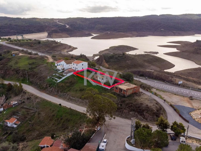 Moradia T3 para Venda em Odeleite Foto 18