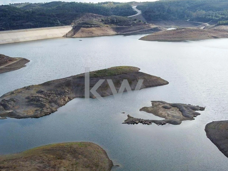 Moradia T3 para Venda em Odeleite Foto 24