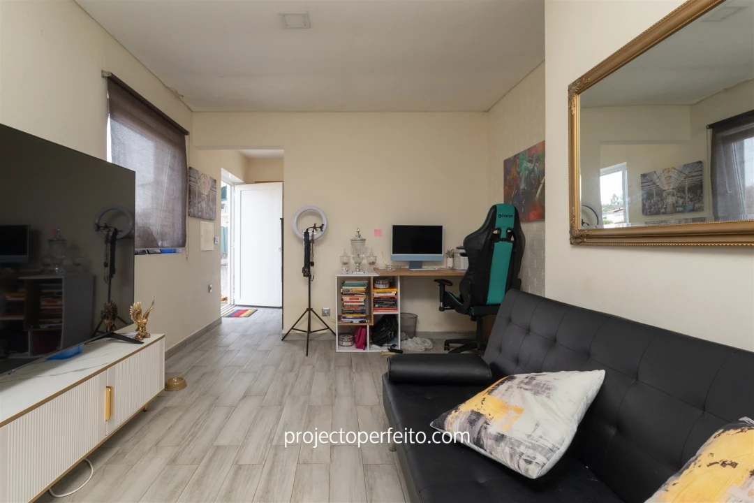 Moradia T4 para Venda em Canelas e Fermelã Foto 8