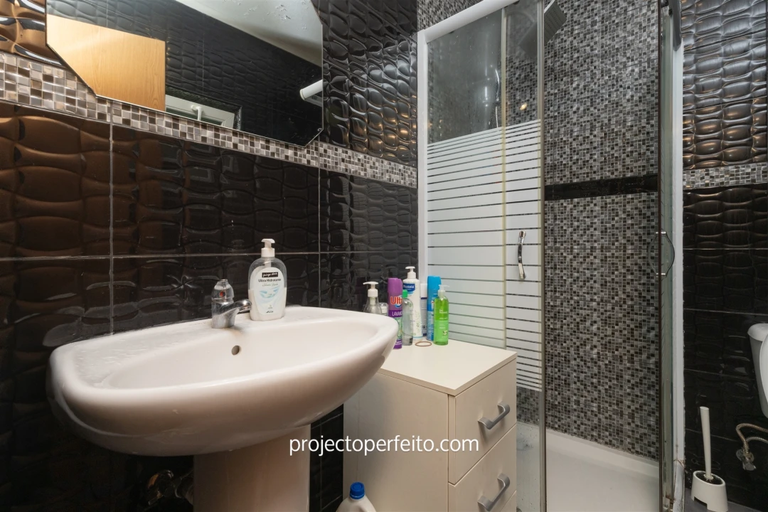 Moradia T4 para Venda em Canelas e Fermelã Foto 30