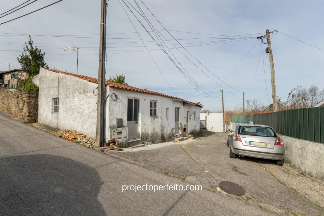 Moradia T4 para Venda em Canelas e Fermelã Foto 3