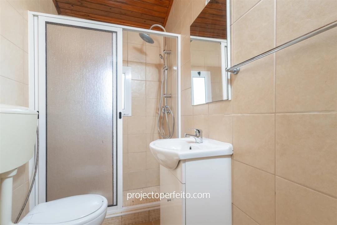 Moradia T4 para Venda em Canelas e Fermelã Foto 22