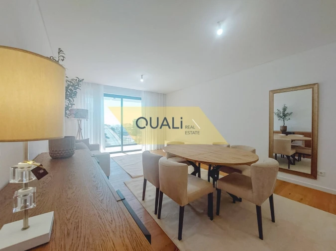 Apartamento T5 para Venda em Funchal (São Pedro) Foto 9