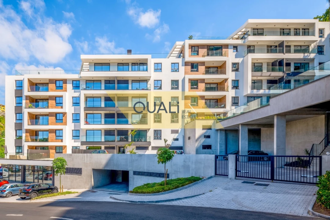Apartamento T5 para Venda em Funchal (São Pedro) Foto 1