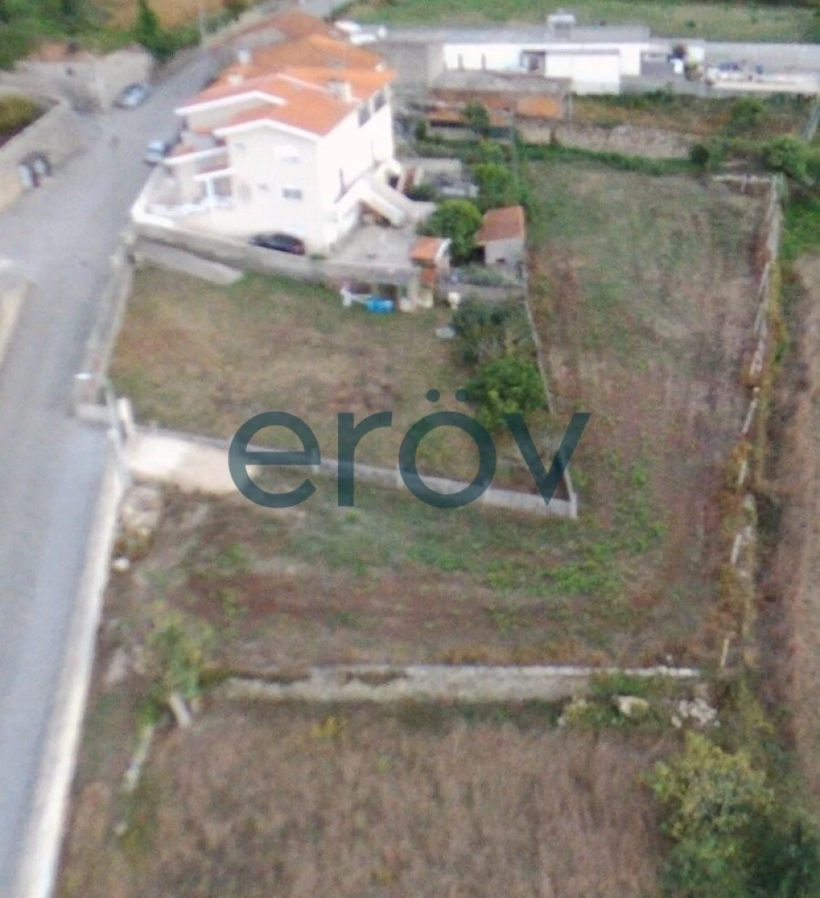 Terreno para Venda em Retorta e Tougues Foto 4