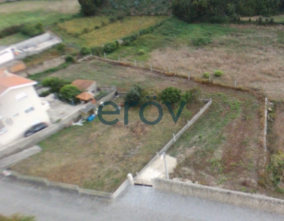 Terreno para Venda em Retorta e Tougues Foto 10