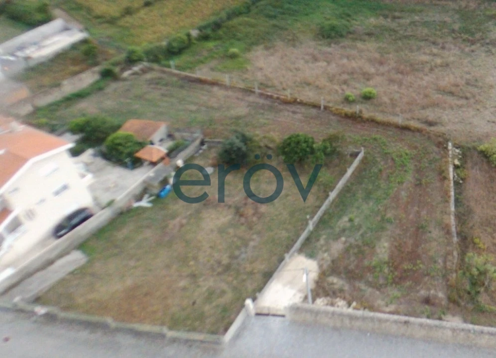 Terreno para Venda em Retorta e Tougues Foto 9